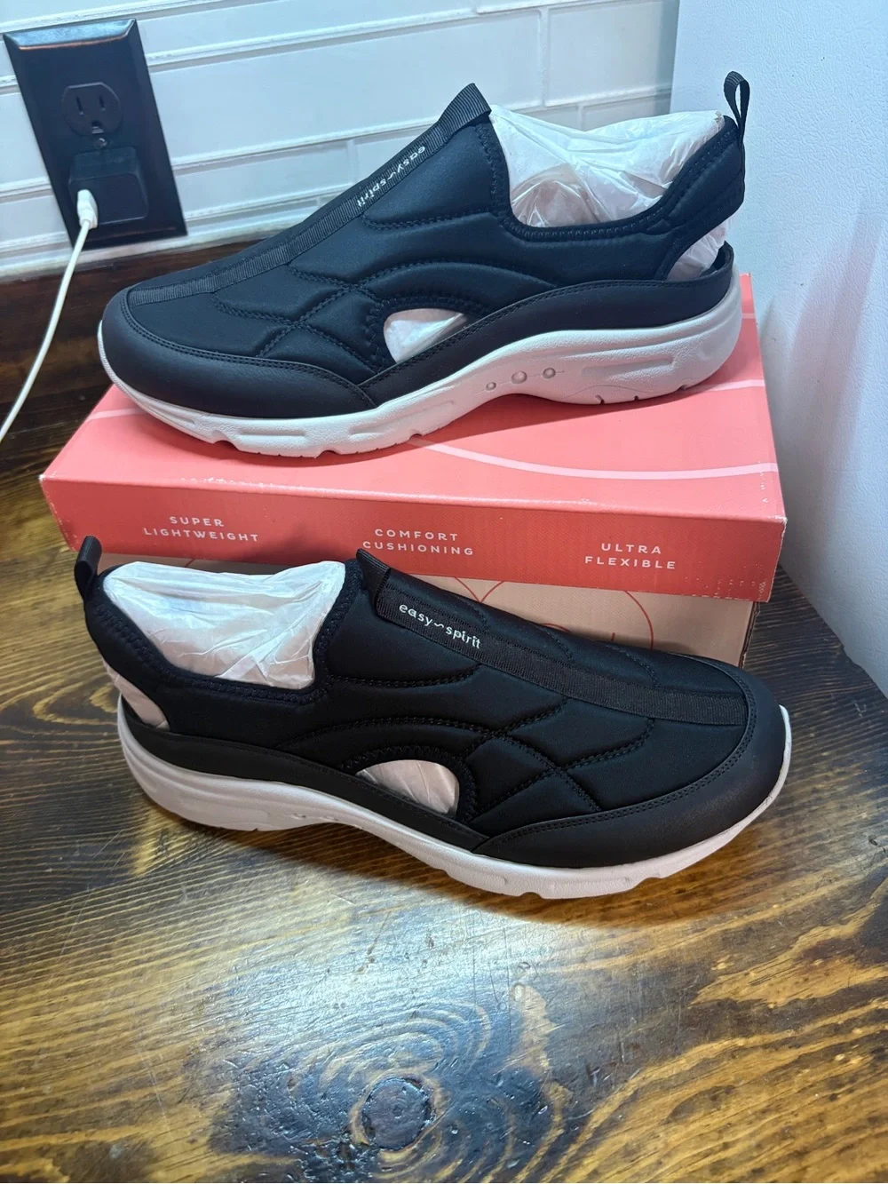 Easy Spirit Brayer Black Slip On Sneakers Size 11